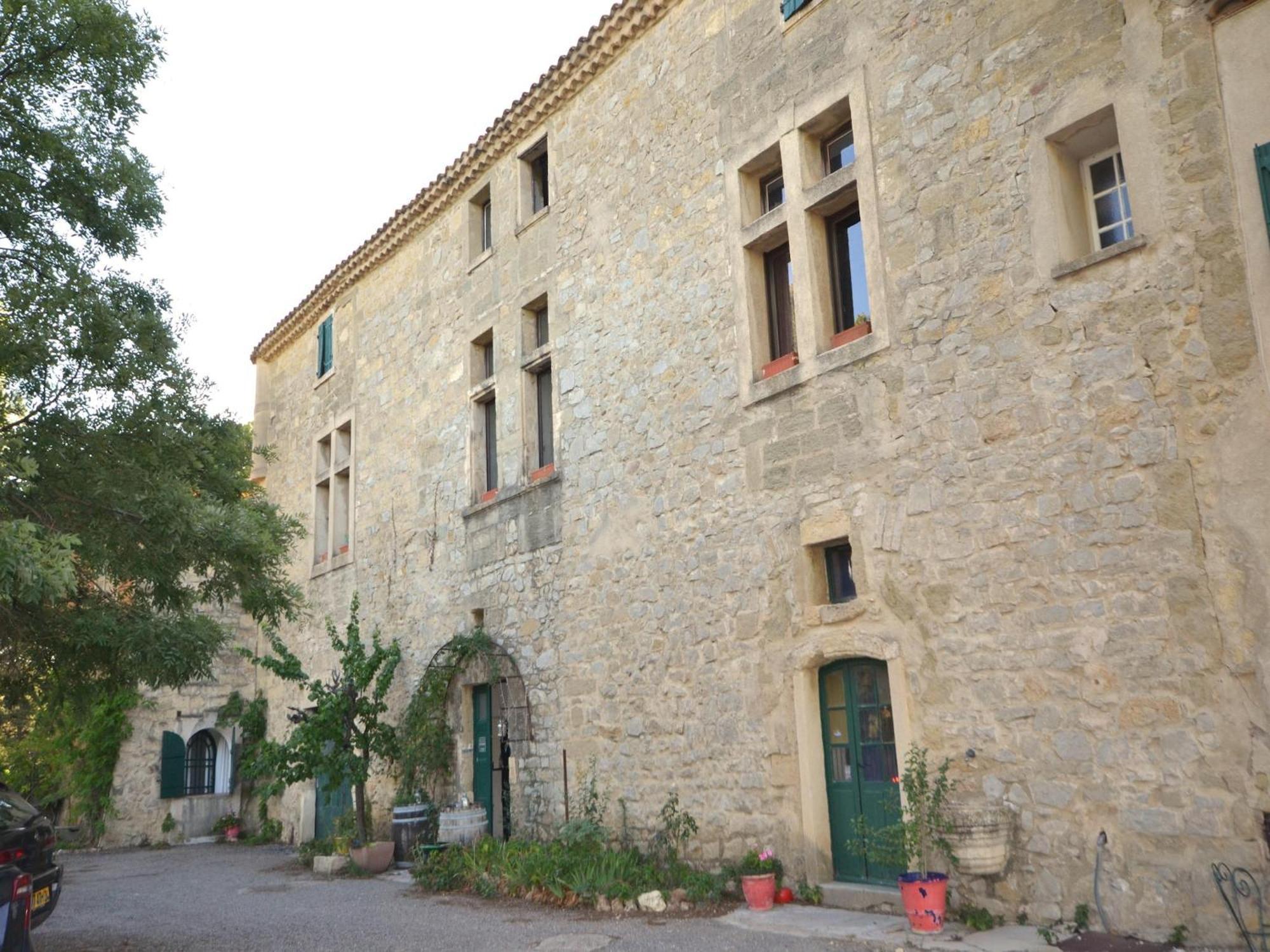 Apartment With Pool Amid Vineyards And Near The Beach Mèze Eksteriør billede