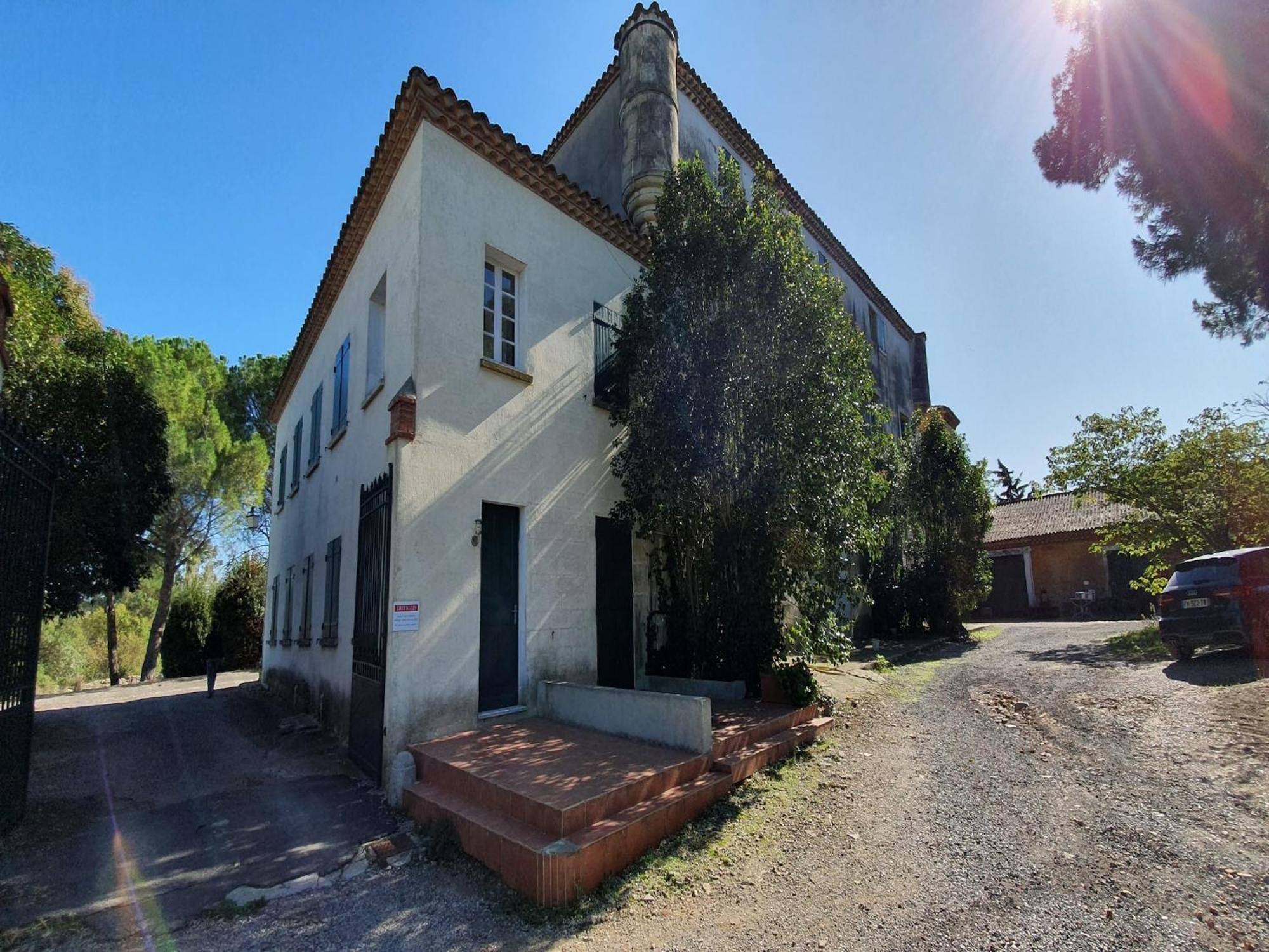 Apartment With Pool Amid Vineyards And Near The Beach Mèze Eksteriør billede