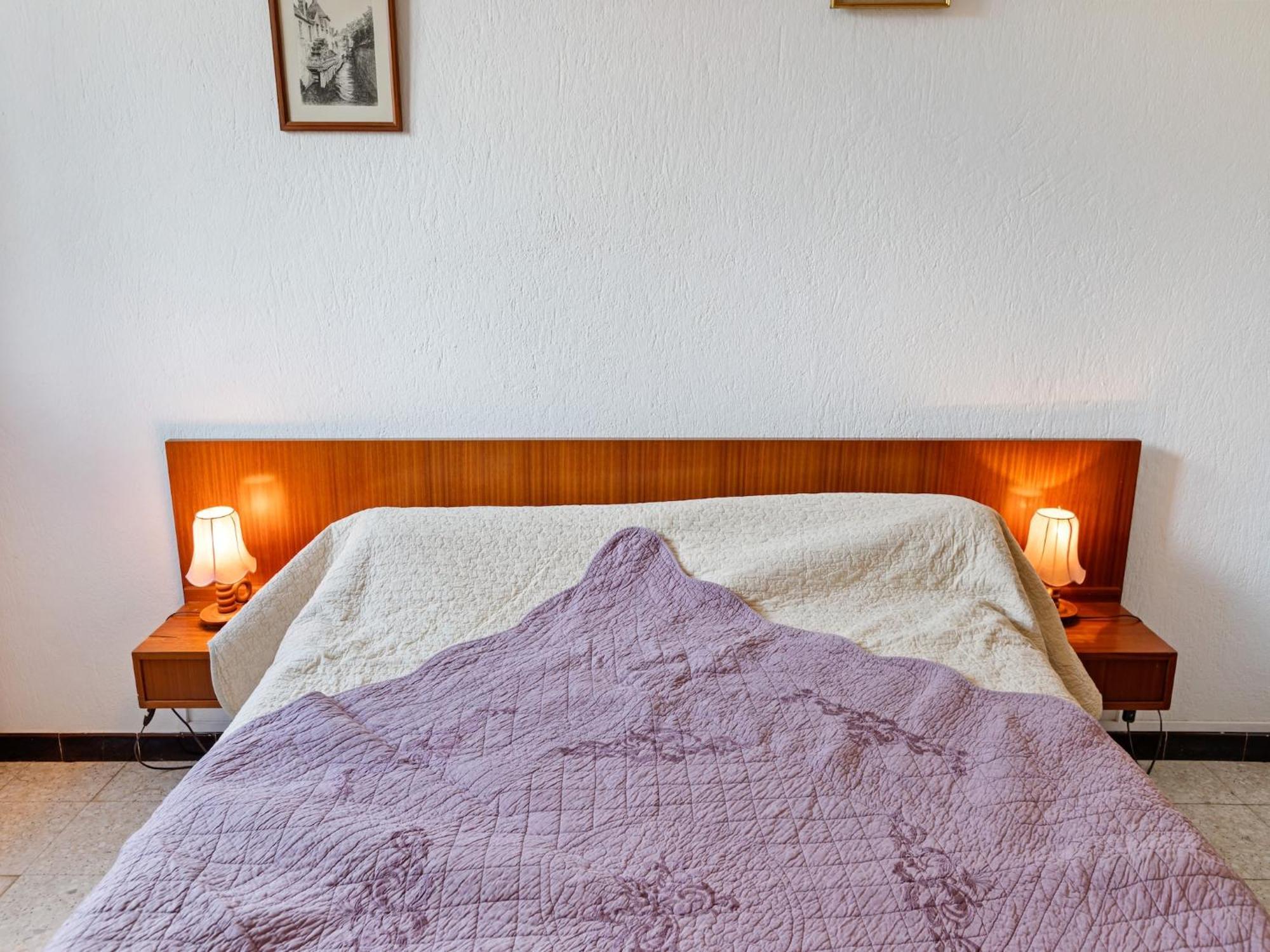Apartment With Pool Amid Vineyards And Near The Beach Mèze Eksteriør billede